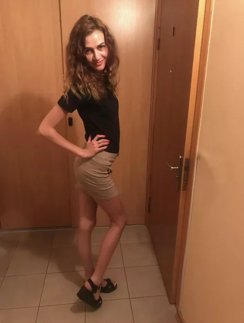 😊👅 by shiny_miya