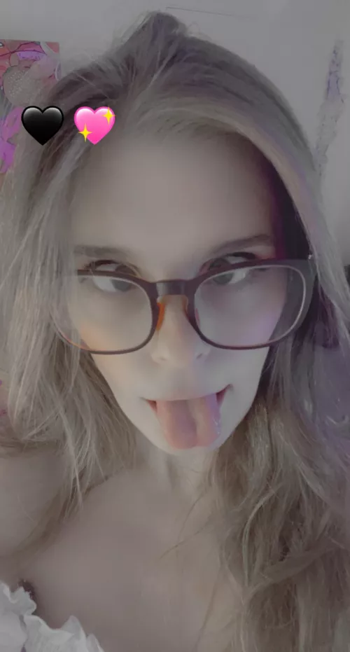 😋 by candycookie001