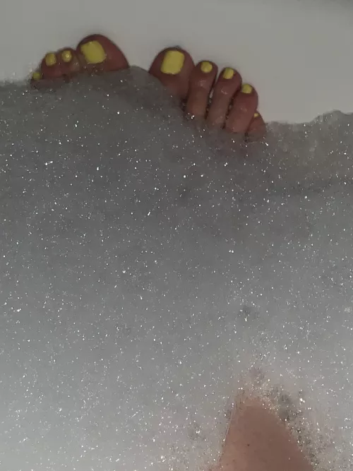 💛 by Snow_white490