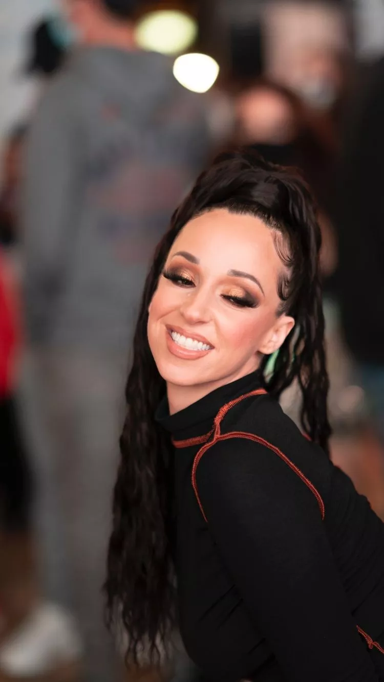 😁 posted by itsdamack1