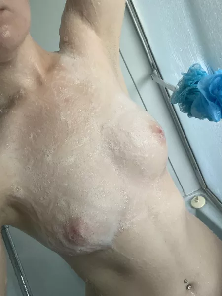 🚿🧼 by kinkybinks