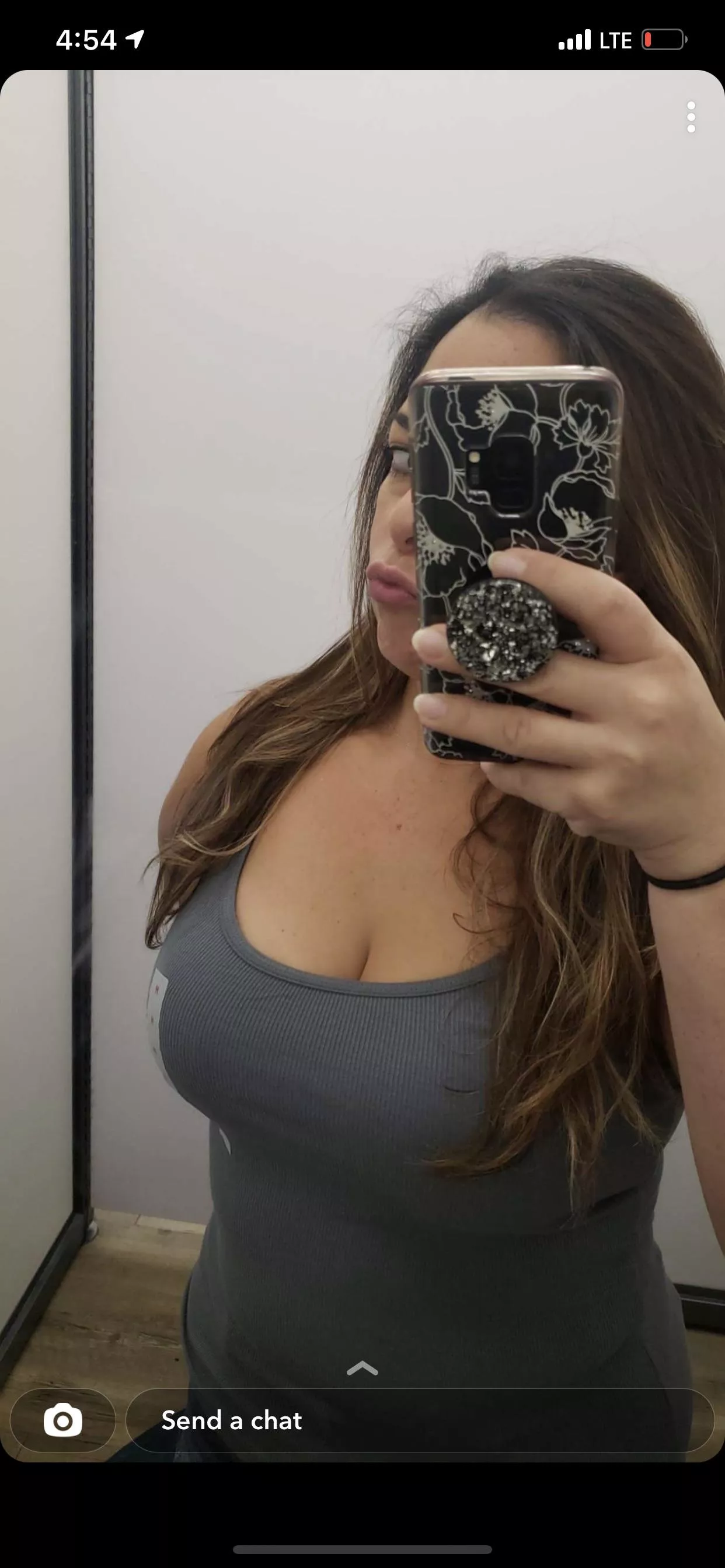 🥵 posted by mrabc1234