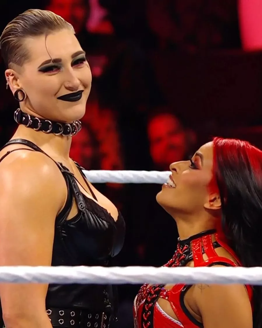 😈👸 posted by dangerous_anger