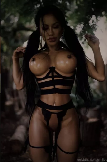 ❤️❤️❤️( . )( . ) 💕💕💕 by Swhite2323