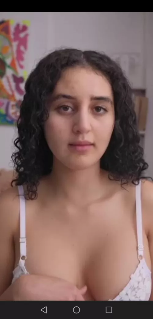 👙⚪ by Huzzle999