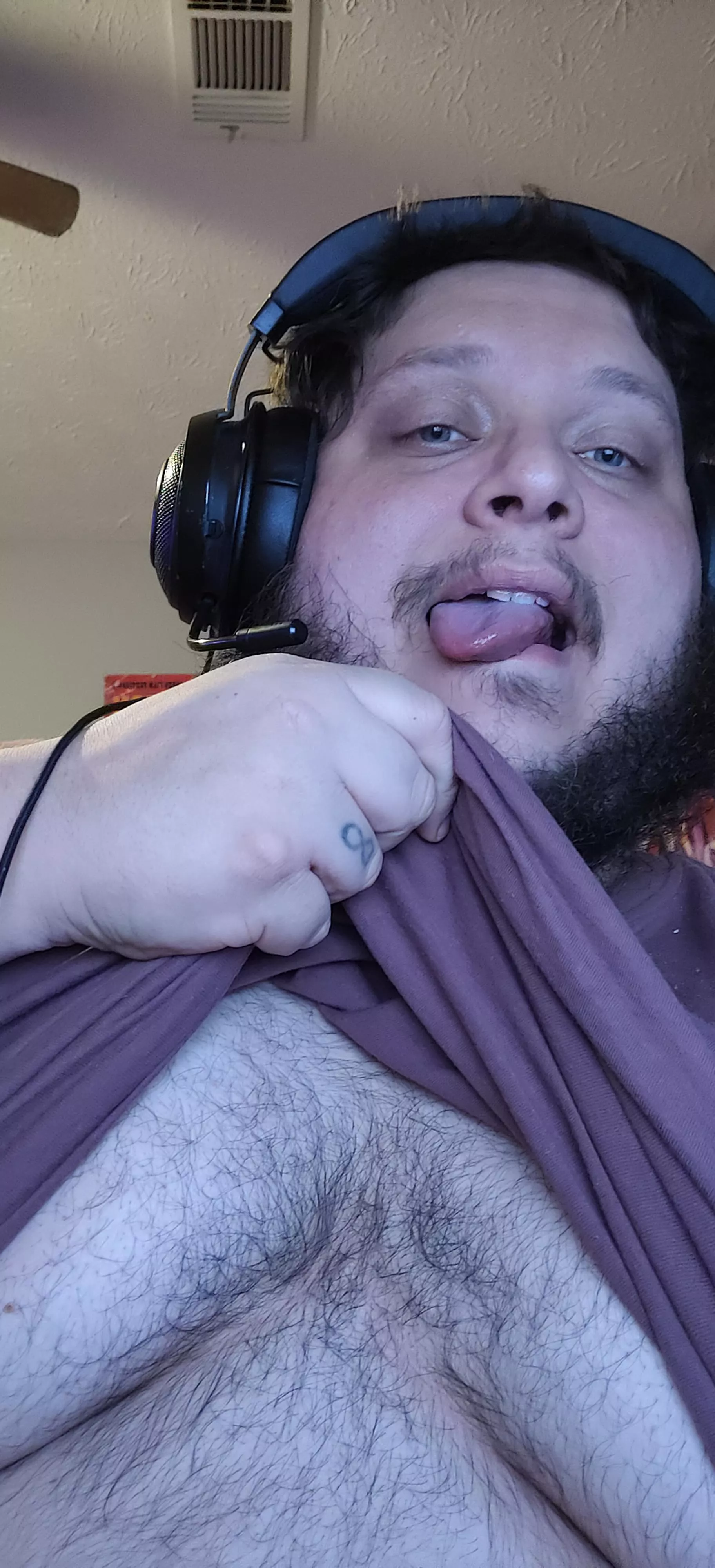 😜 posted by amans-in-tenebris