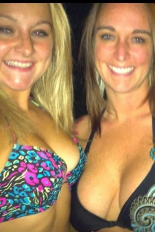 🤩🙈🖤 by ganggang89882