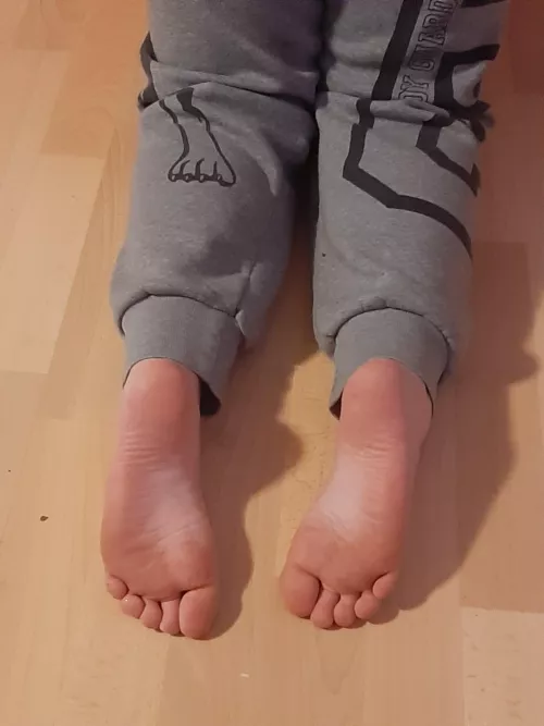 🤤👣 by sole_lover7