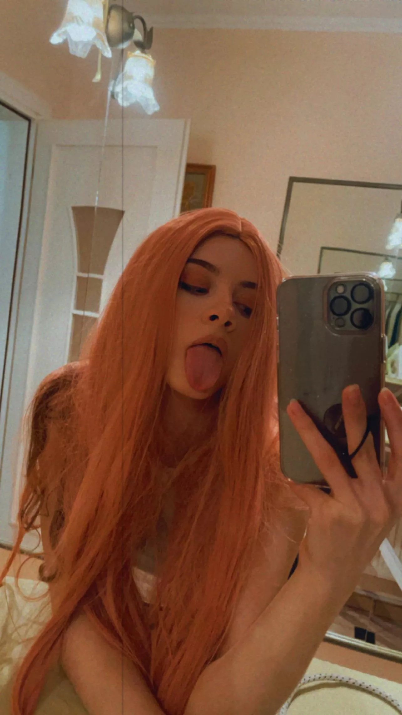 😛😏 posted by dashagreen