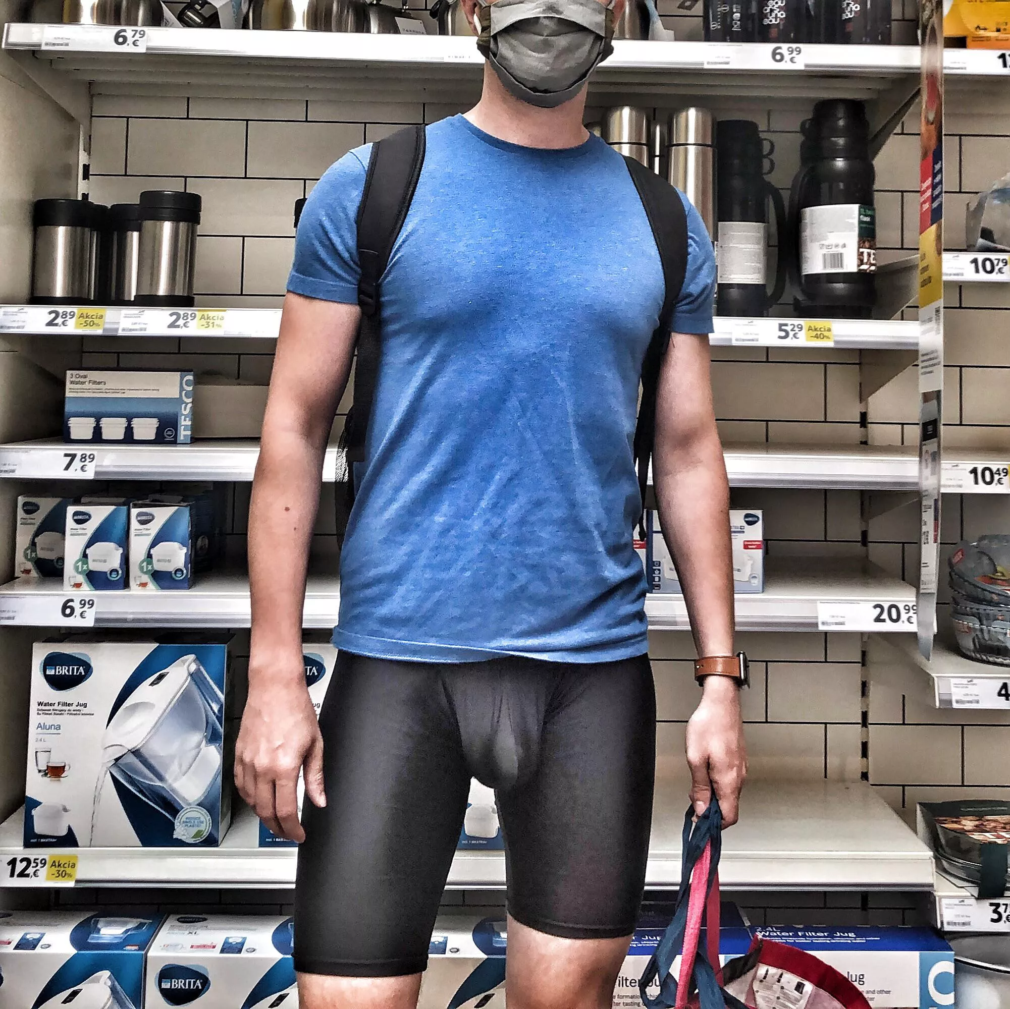 😎 posted by N2ner