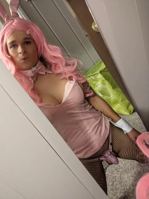 🐇 by Emilydresser