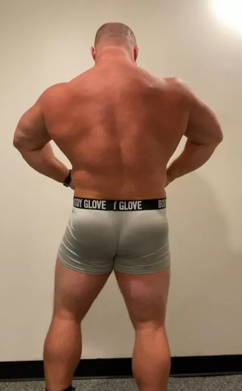 👋🏻 by bigdbuddy