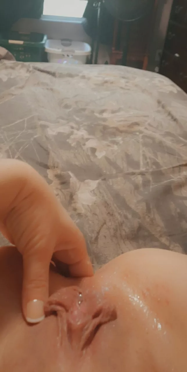 💦💦💦 posted by KittyBangins