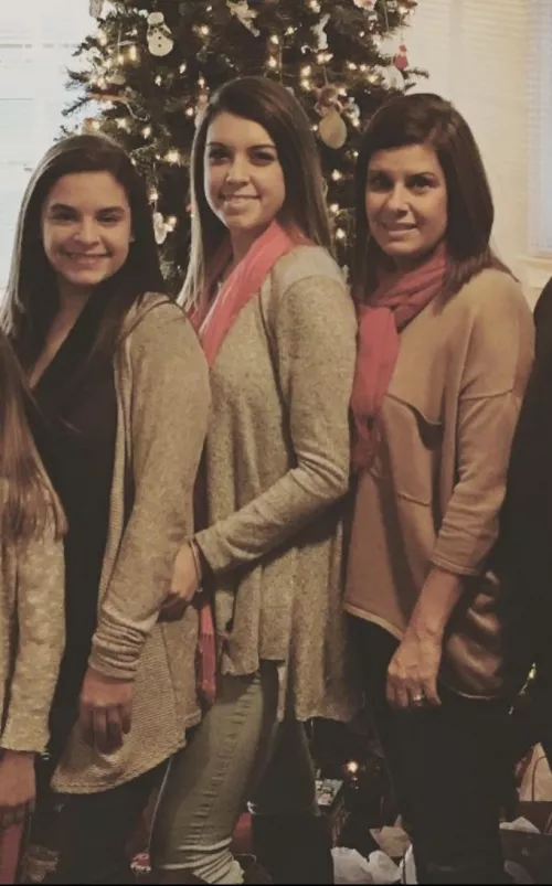 🎄🎄🎄 by ganggang89882