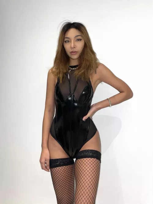 🇨🇳 by YouShouldCryMore