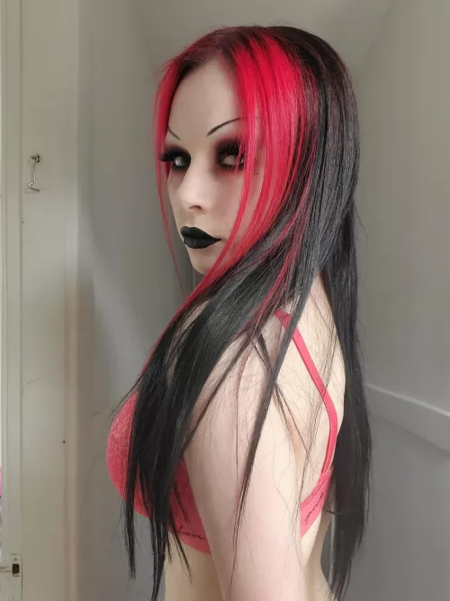 💋 by xmissxlilith