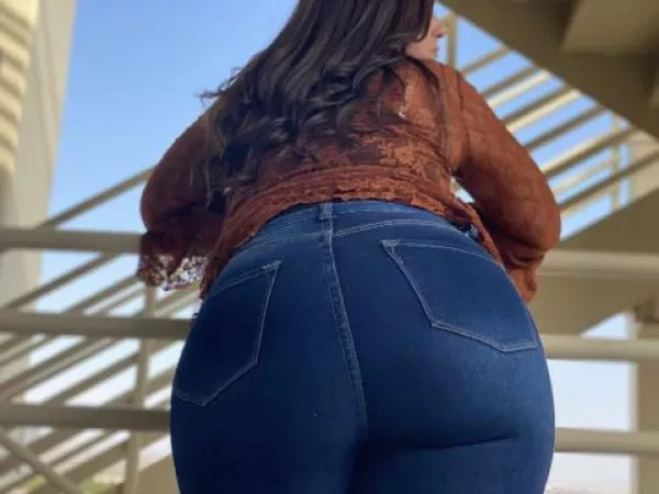 🚨🍑🎂 by hdigson037