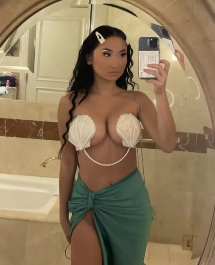 🐚🐚 posted by plop805