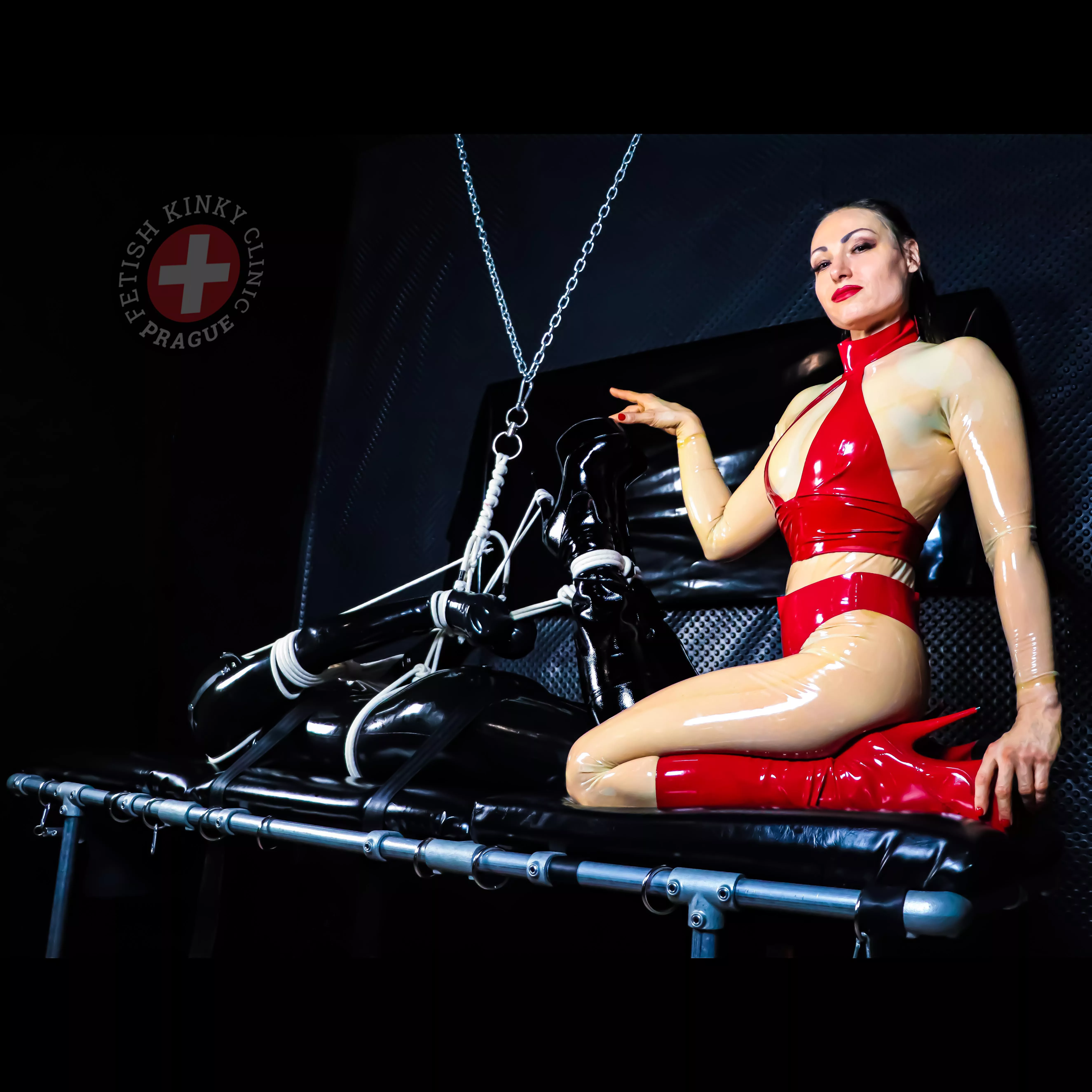 :-) posted by LucieArztin