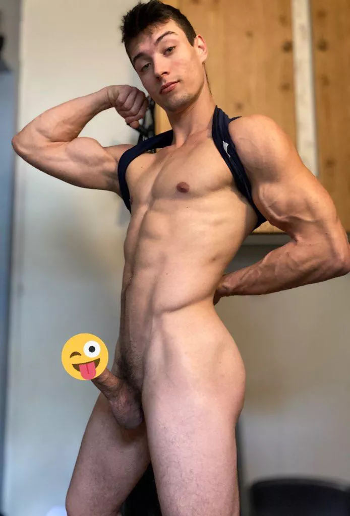 💪 posted by onedik1