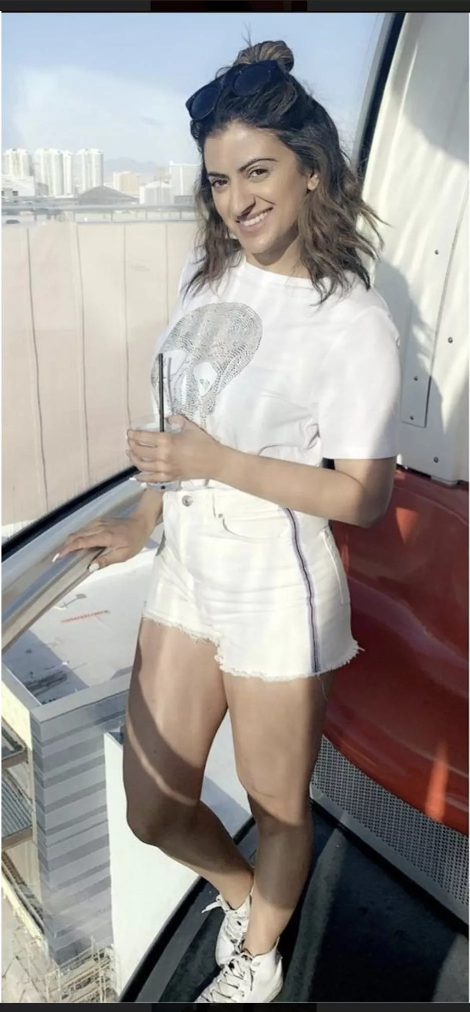 😍 posted by browngirllover282