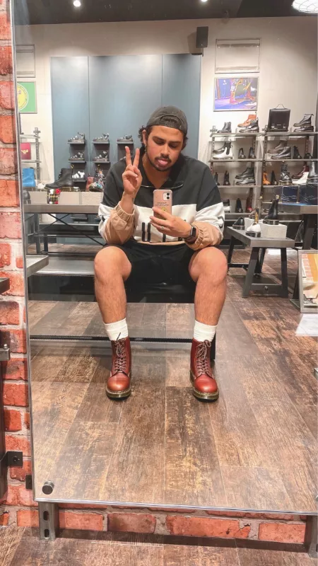 ✌🏼😛 by danielmadhand