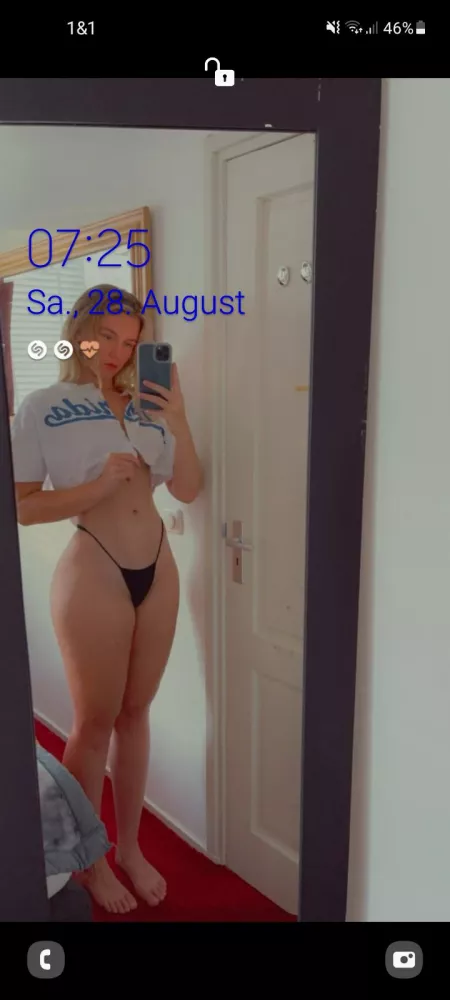 🟧⬛❤ by Weekly_Argument3486