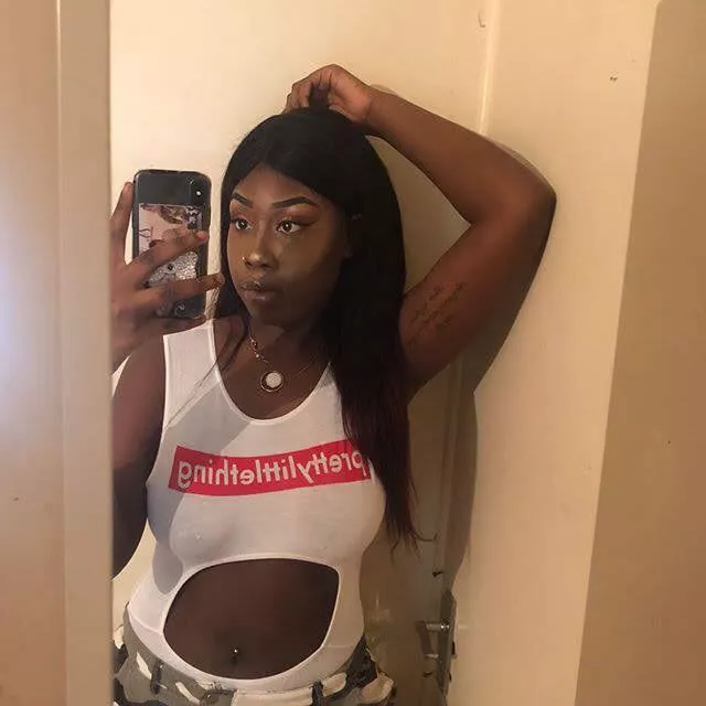 🍫 posted by [deleted]