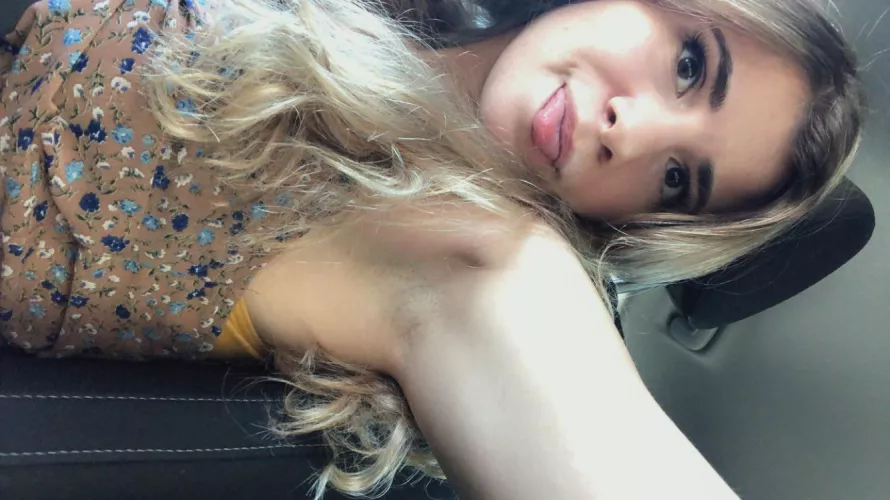 🤪💕 by lil-athena