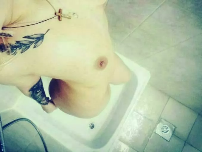 -Chandler_Mauricio- exposed posted by -Chandler_Mauricio-