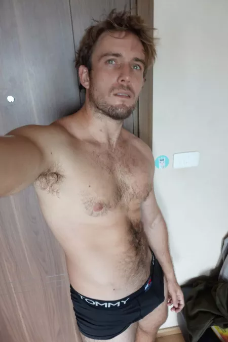 1 2 1 2 ... Do you receive ?? by BenUKfriendly