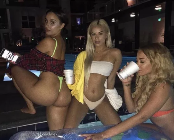 1 2 or 3 by datsdatshh22