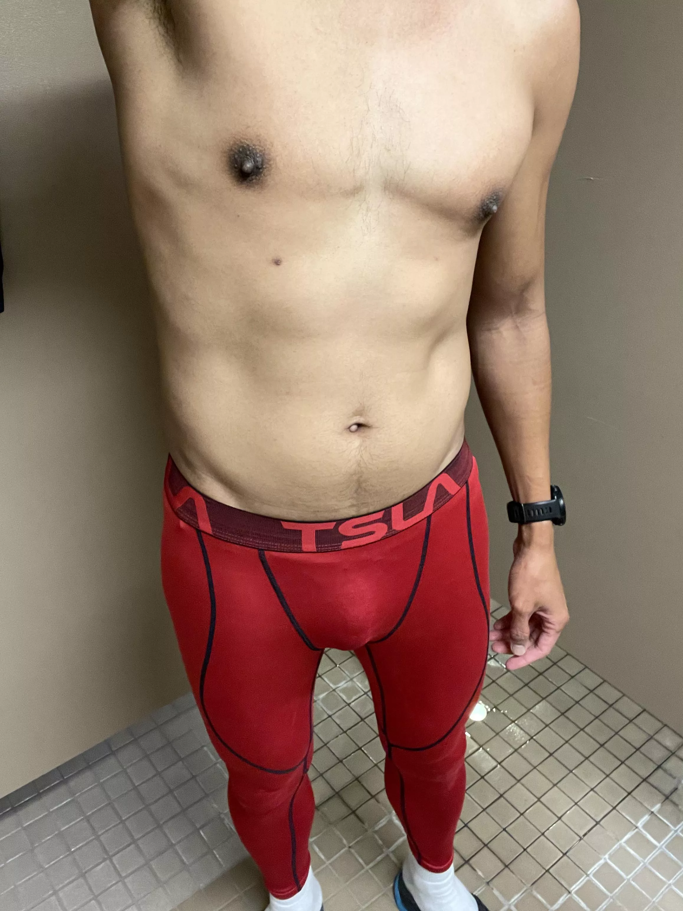 10K sprint done. In CoachTJ gear. Posting my goals for December. 1. Do an ultra 2. Complete 300K of bike, swim and run. posted by CoachTJTeam