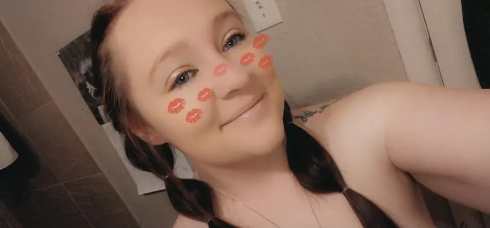 1:1 chats, sexting, detailed dick rating with every sub, custom content, and fetish friendly! Only $3! cum play with me by Key-Pie9648