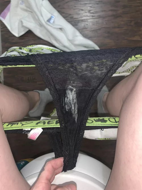 12 hour work shift had me like.. by Elsababy03