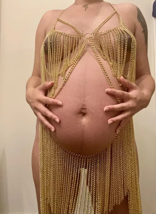 13 days until my due date 🌸✨ by shellyplays