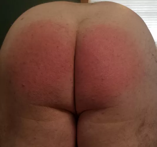 160 smacks for gagging on her girl cock (2 weeks ago) by maxforuse