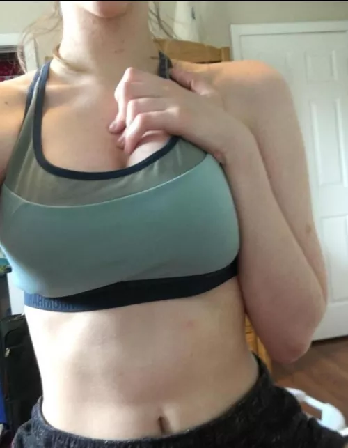 17f Can you call this abs already? :) by Rainbowsunshine17