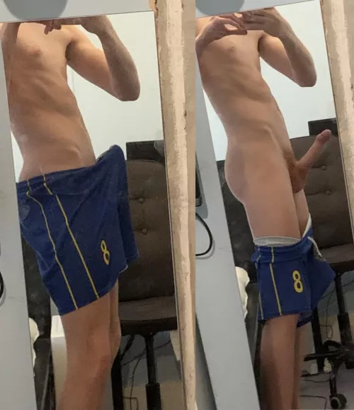 18 and 7.5 inches😋 by Hungboycock