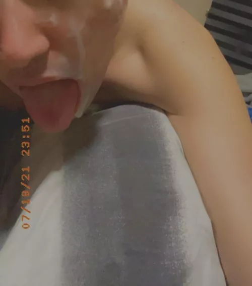 18 bottom if ur white daddy top plz add me🥵👻 kittykatlbx by KweetyPie