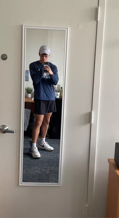 18 college guy by Medical_Button8544