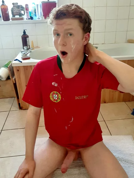 (18) Daddy likes to cum on my face x by harrythetwink