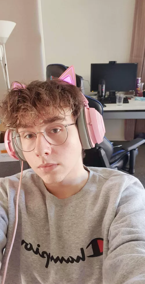 18. Felt cute haha by BBBoy0100