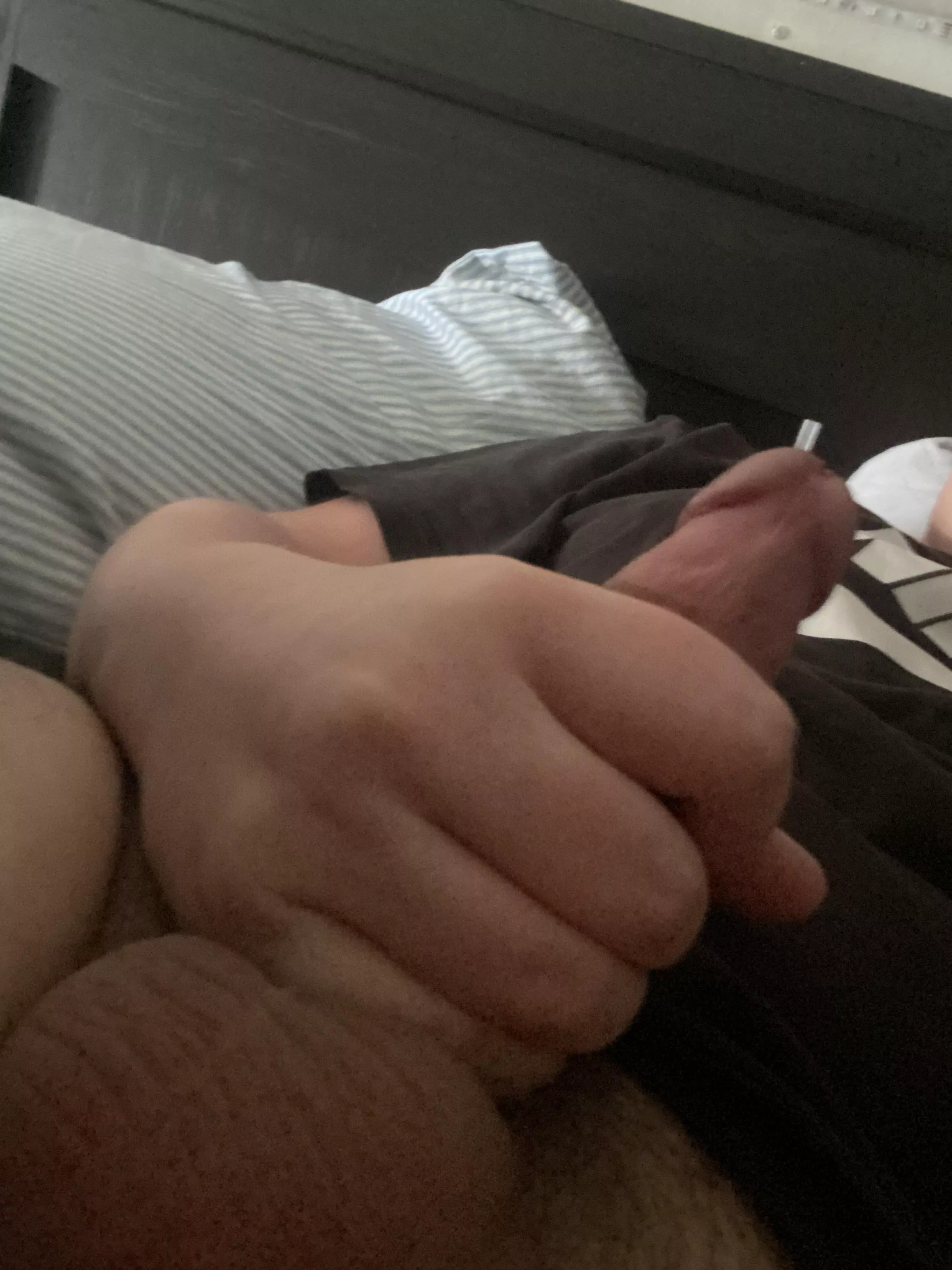 (18) goodmorning 😫 posted by KoannnnIG