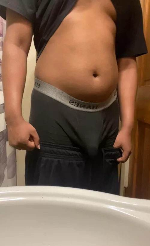 18 | hmu by valdark7