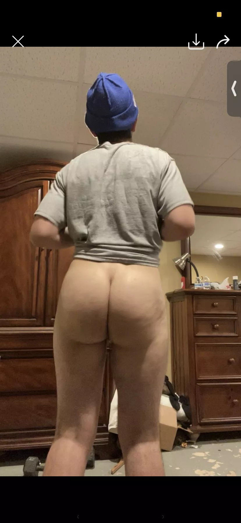 18 Latino bottom… hmu looking for strong hung daddy’s posted by UnhappySuccess6921