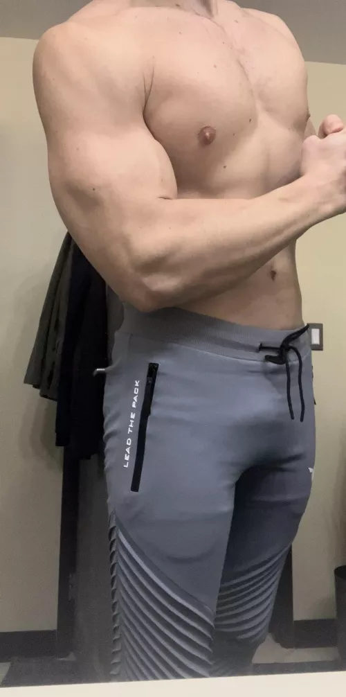 18 year old looking for a good use for these [M]uscles. Any ideas? by youngandhung6