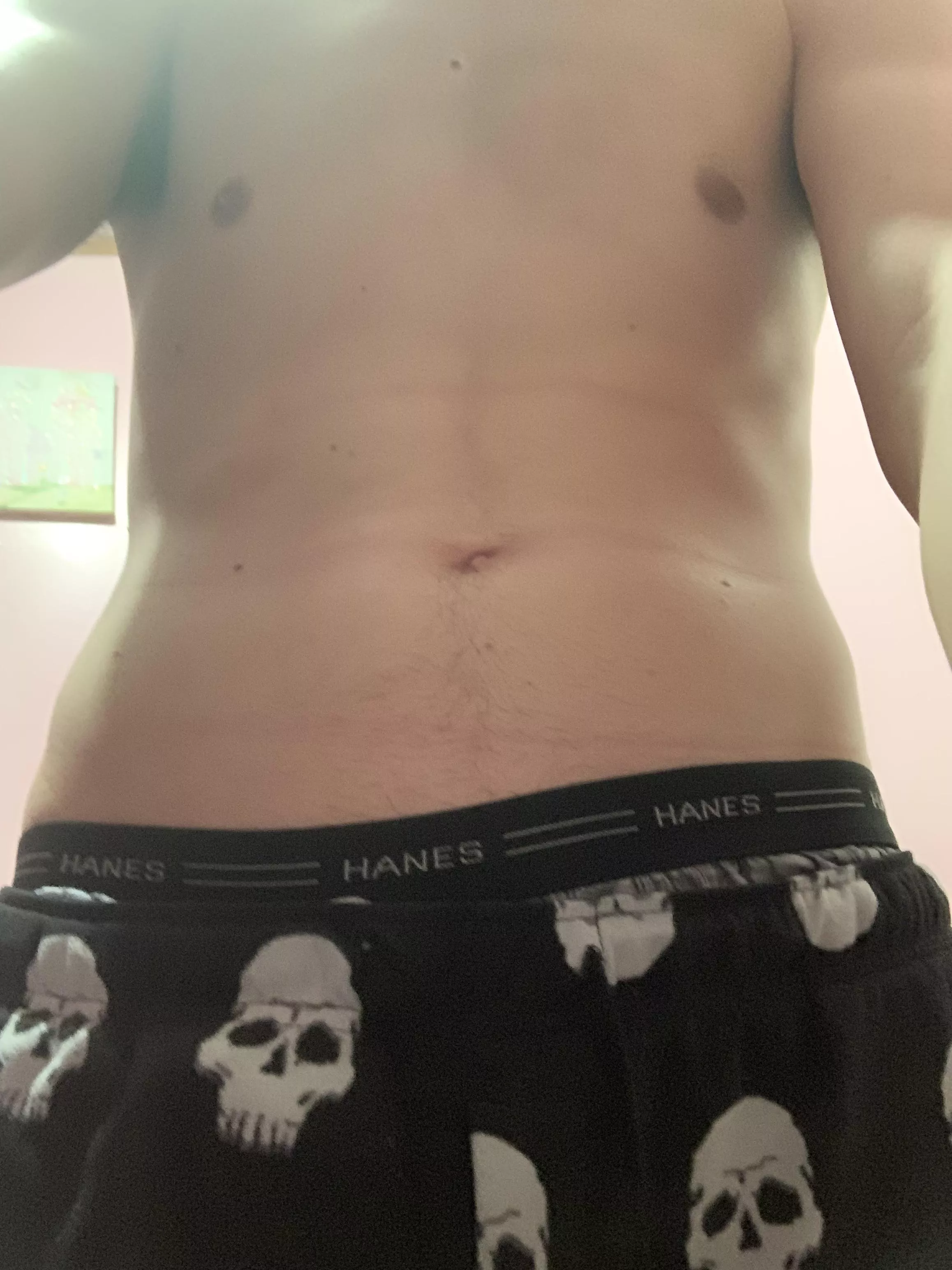 18 year old male looking for anyone interested I’m in Kentucky and can drive pretty much anywhere in Kentucky posted by Brilliant-Round-4172