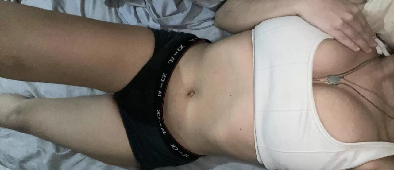 [18F] [F4M] [SELLING] 🔥 I can send you completely nude photos and videos live💦 [Sexting] 💕 [Video call] 💦 [Fetish] 😈 [Available now] 💌 [shipping live verification] I have good prices🤑 my Kik : bebe_bia18/ Snap: bebe_bia18 posted by baby_bia18