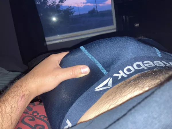 (18m) How's my bulge? by Elduro5